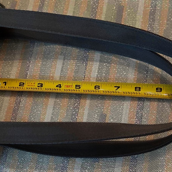 Harvey's Original Seat Belt Bag - medium shoulder tote in steel blue - Picture 8 of 10